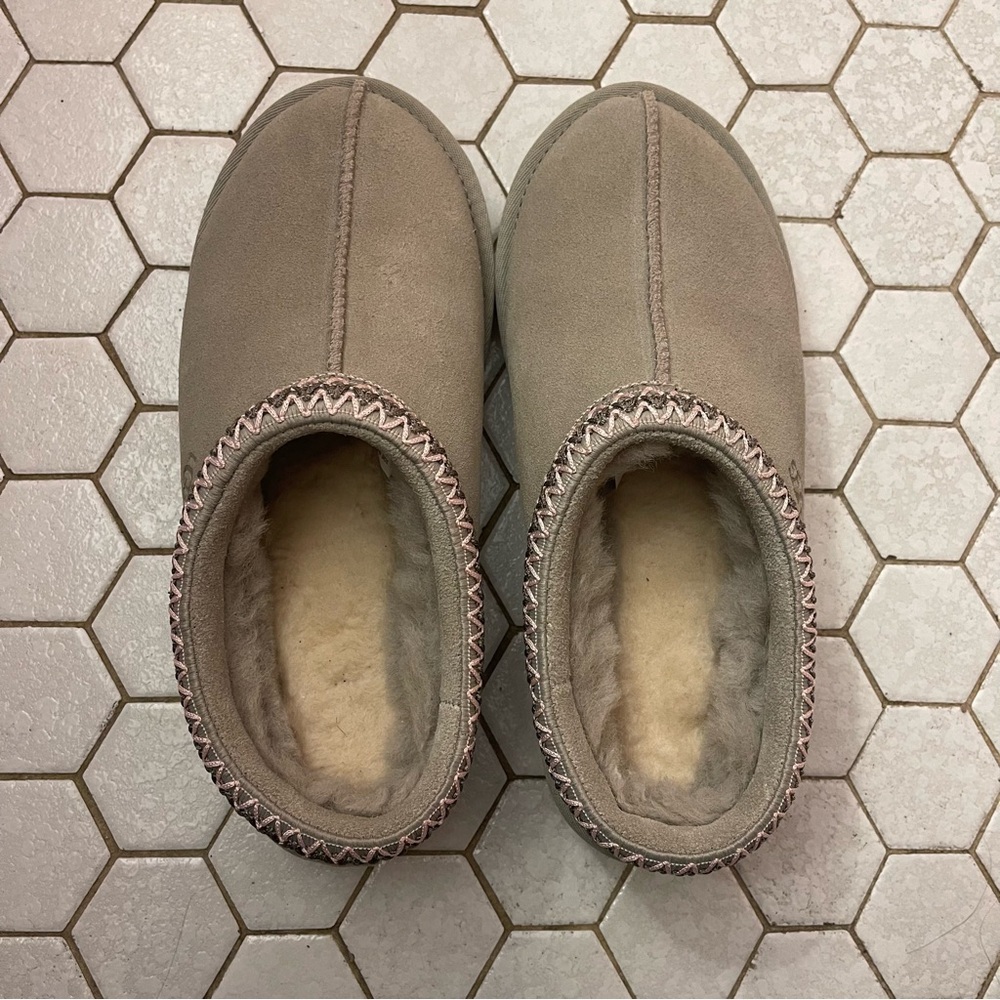 Ugg Tasman Goat - Picture 2 of 10